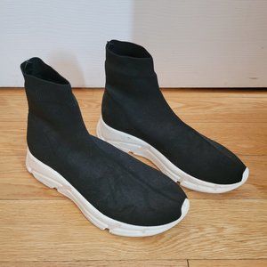 Steve Madden Bitten Black Sock Sneaker